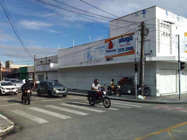 AV. PROFESSOR GOMES DE MATOS, 1157 1163, 1165 E SÁTIRO DIAS, 239