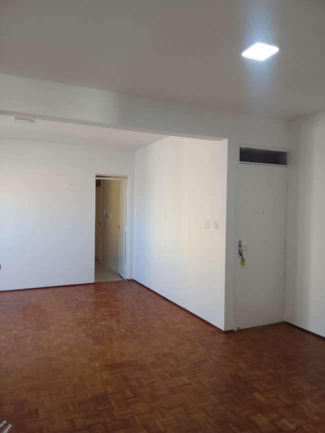 AV. AGUANAMBI, 760 APTO 601