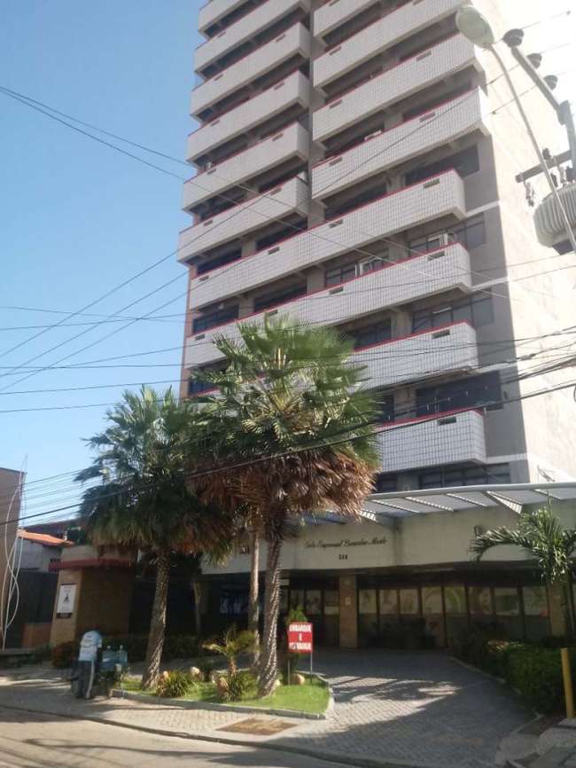 AV. SANTOS DUMONT, 304 SALA 701 CENTRO EMPR BERNARDINO MACEDO