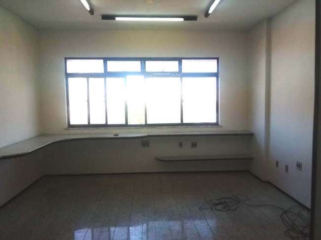 AV. SANTOS DUMONT, 304 SALA 701 CENTRO EMPR BERNARDINO MACEDO