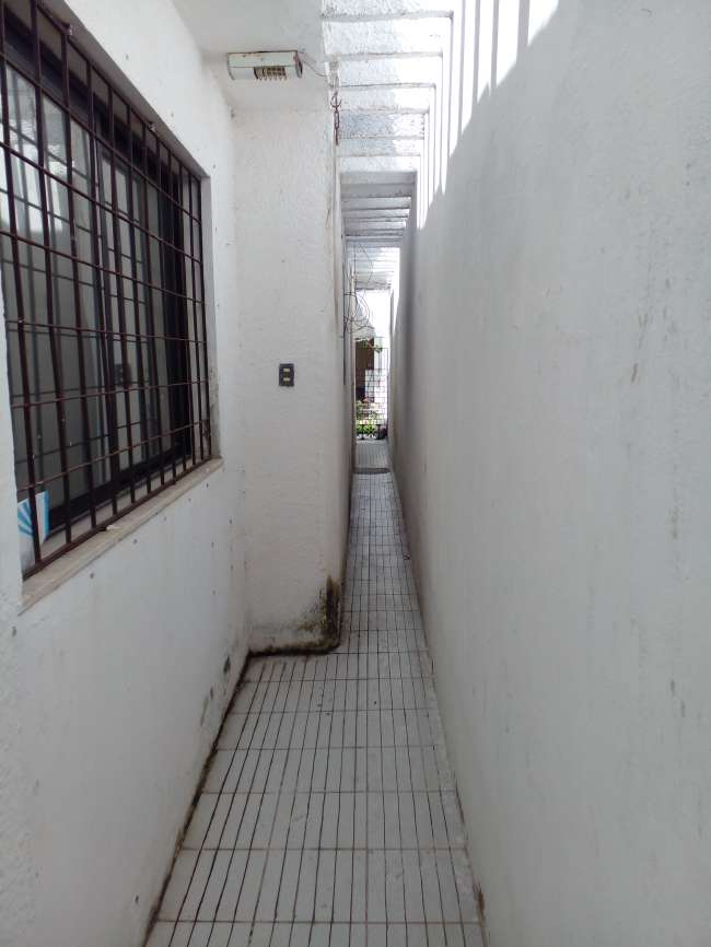 R. JOAO PAULINO BARROS LEAL, 2112