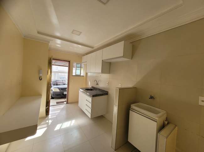 R. GENERAL SILVA JUNIOR, 247 APT 04 TÉRREO PAVIMENTO SEM GARAGEM