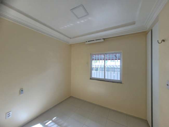 R. GENERAL SILVA JUNIOR, 247 APT 04 TÉRREO PAVIMENTO SEM GARAGEM