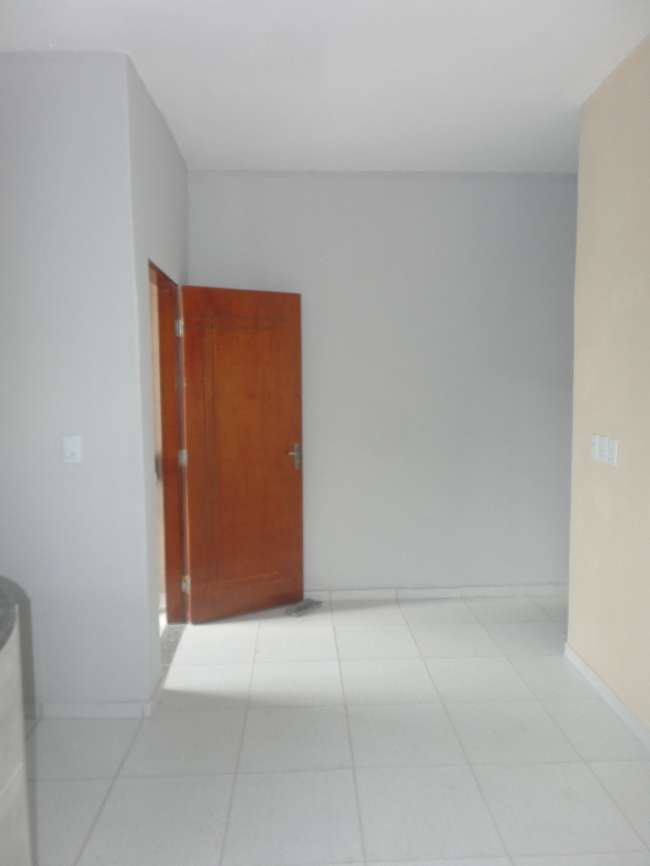 R. ARISTIDES BARRETO NETO, 81 A – ALTOS     ( ENEL CASA C Nº 56637127 )