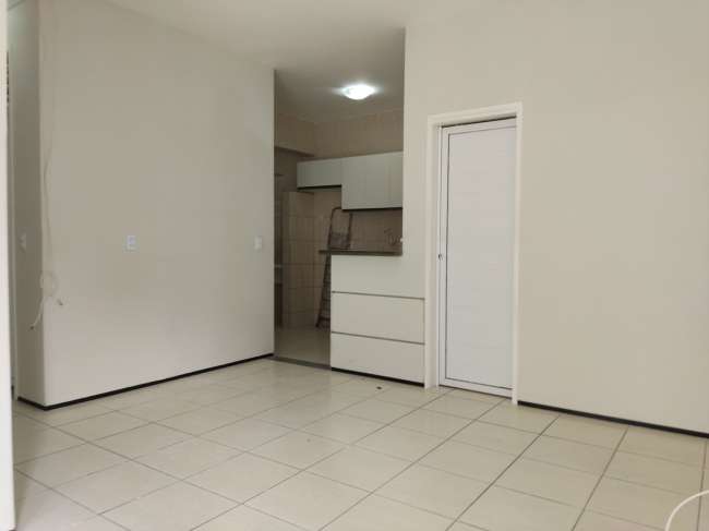R. ZUCA ACCIOLY, 633 AP 102 BL G VILLAGE DEL LESTE I