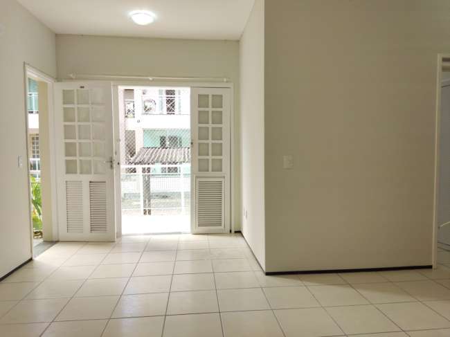R. ZUCA ACCIOLY, 633 AP 102 BL G VILLAGE DEL LESTE I