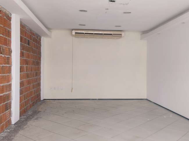 AV. BARAO DE STUDART, 2777 2773