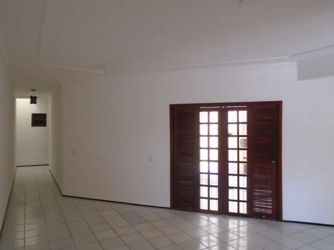 R. DOUTOR CORREIA LIMA, 1311