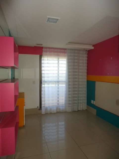 R. ENGENHEIRO SAMIR HILUY, 33 APTO. 600 – TORRE MALAGA
