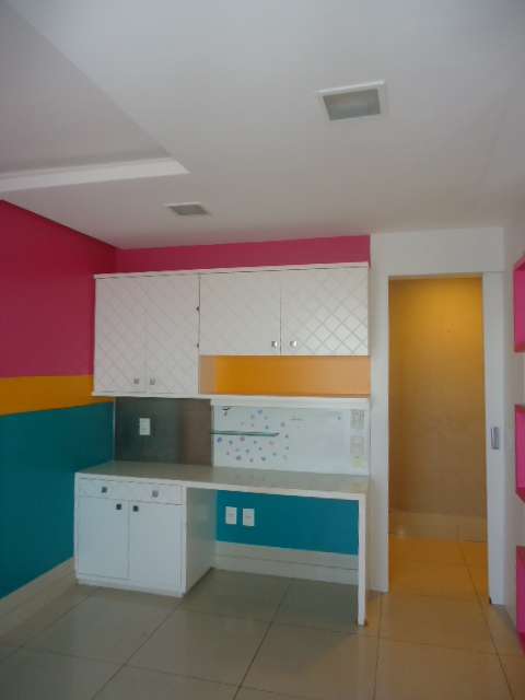 R. ENGENHEIRO SAMIR HILUY, 33 APTO. 600 – TORRE MALAGA