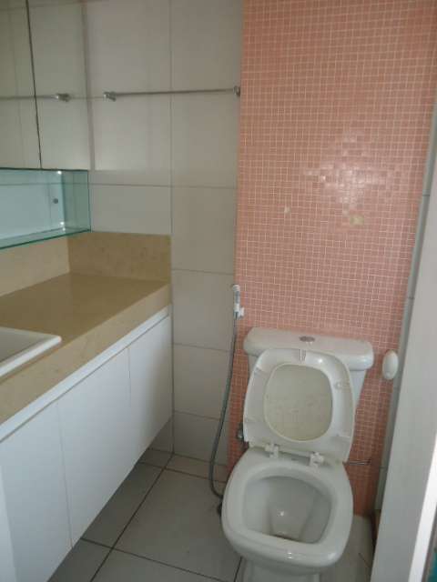 R. ENGENHEIRO SAMIR HILUY, 33 APTO. 600 – TORRE MALAGA