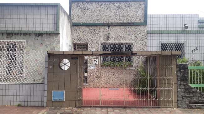 R. AGAPITO DOS SANTOS, 706