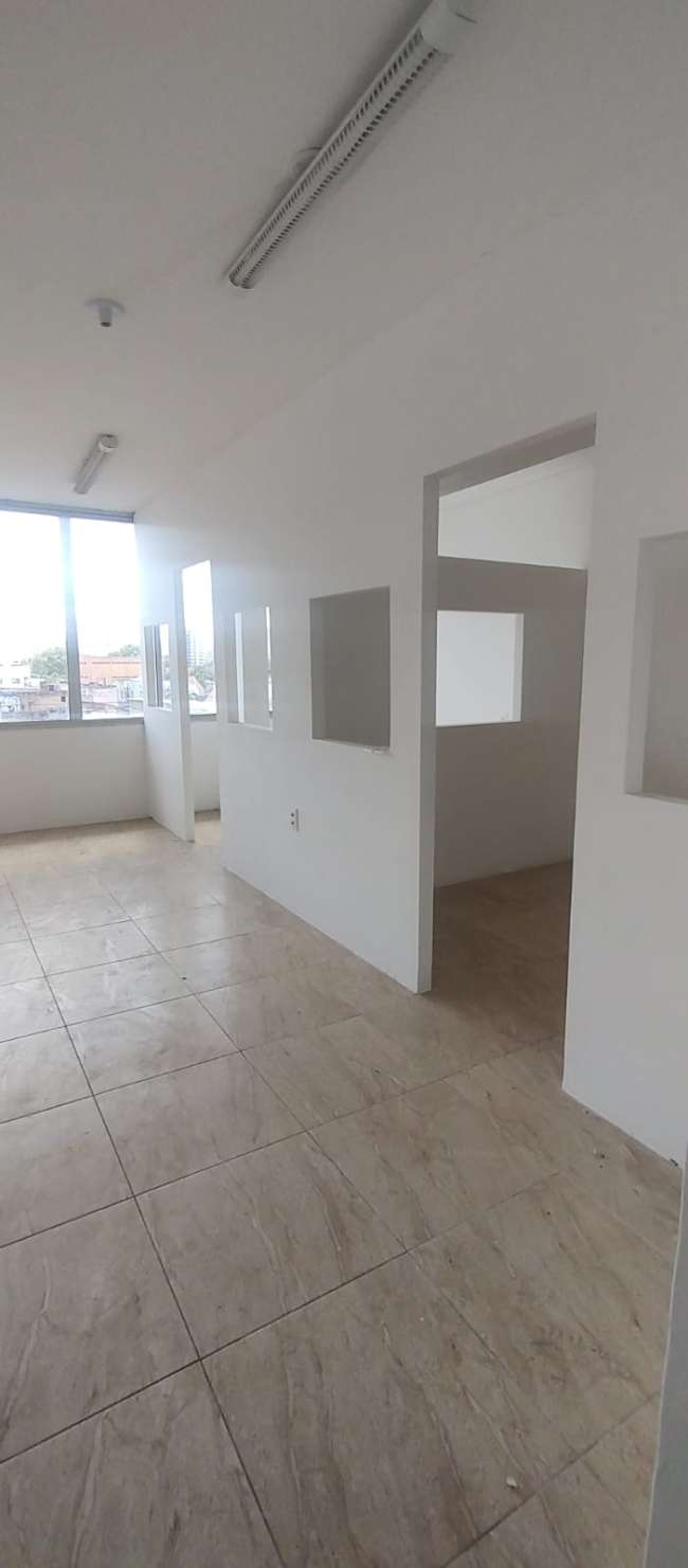 R. MAJOR FACUNDO, 733 SALA CONJUGADAS Nº 200 À 205