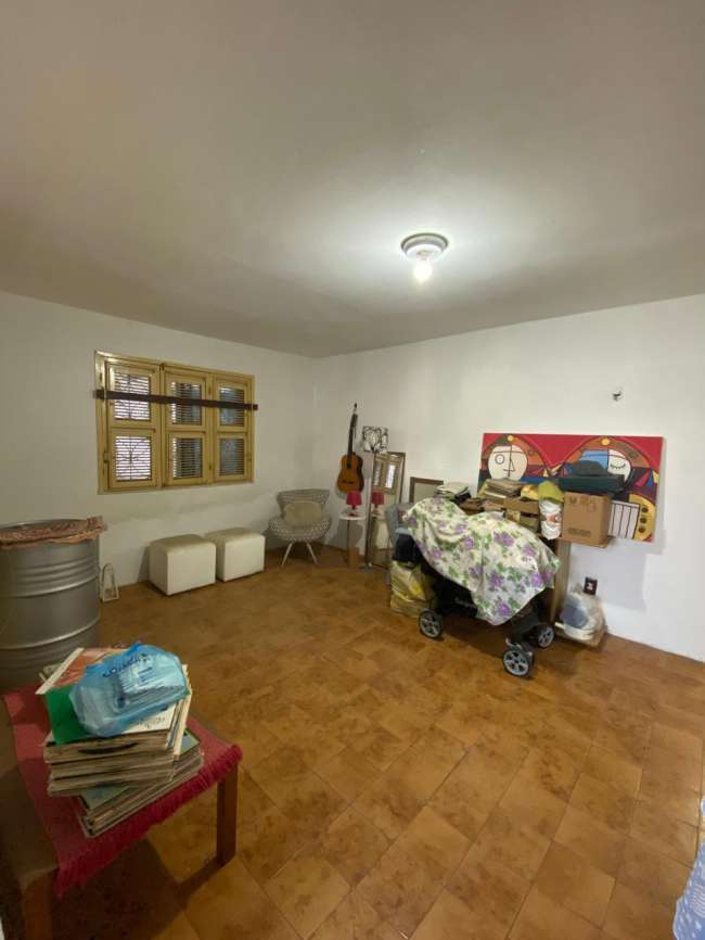 R. INACIO VASCONCELOS, 246 CASA 01