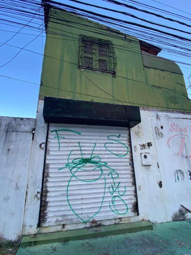 R. INACIO VASCONCELOS, 246 CASA 01