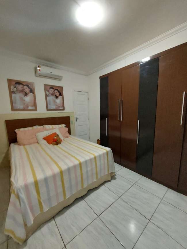 R. PENAPOLIS, 393