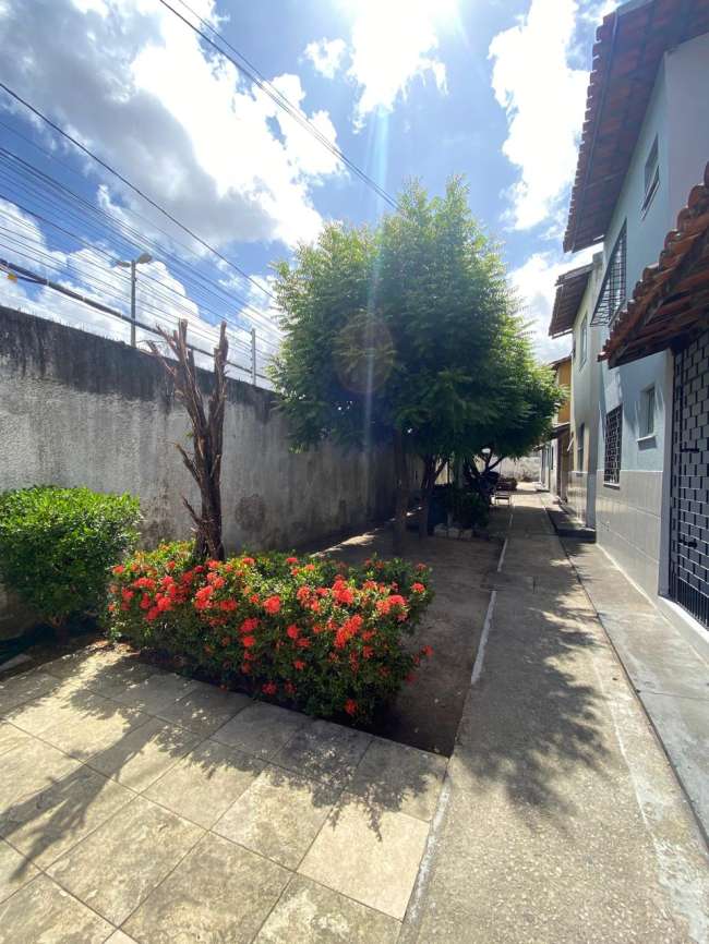 AV. DOS PAROARAS, 115 APTO. 103 BL. 04