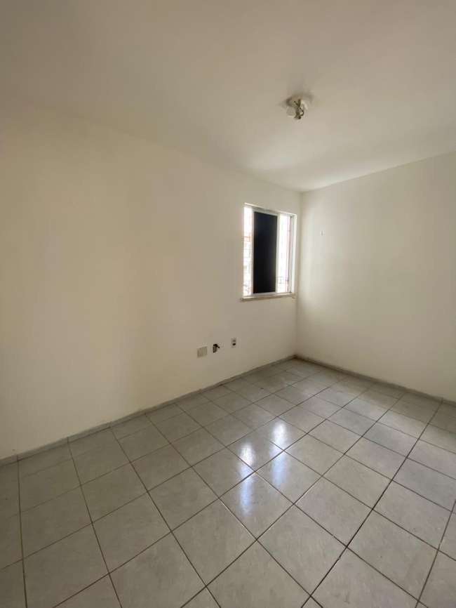 AV. DOS PAROARAS, 115 APTO. 103 BL. 04